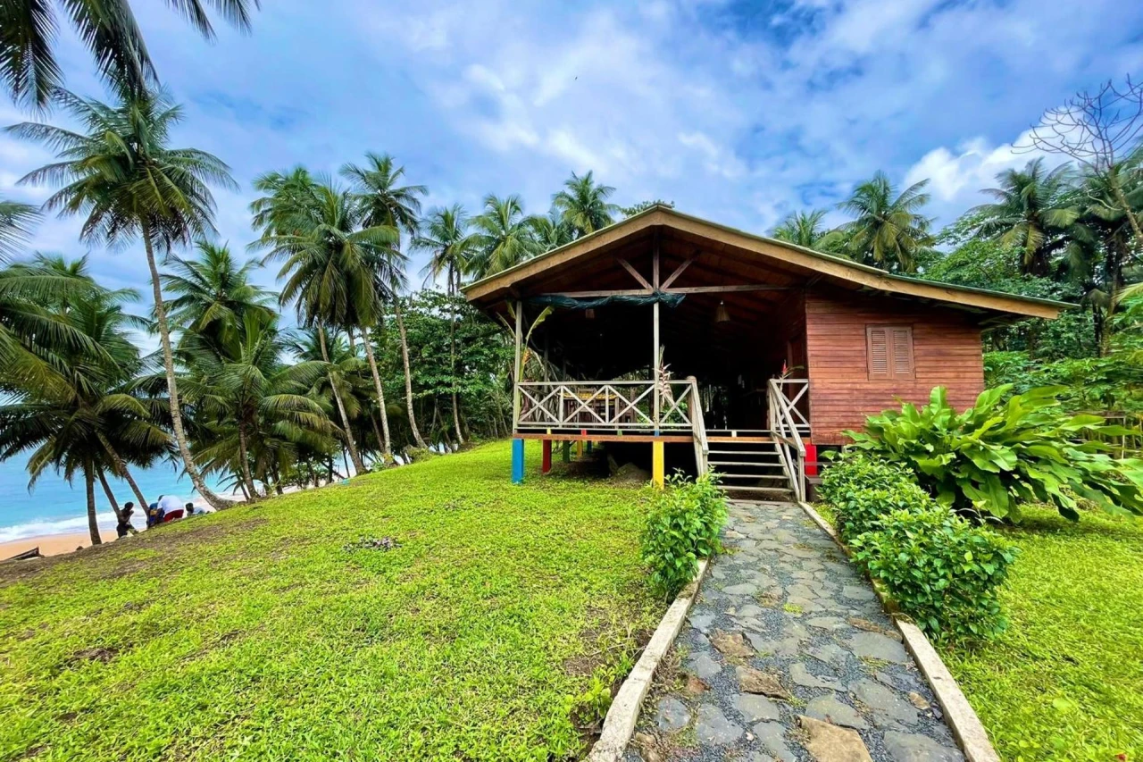 Domus Praia Jalé