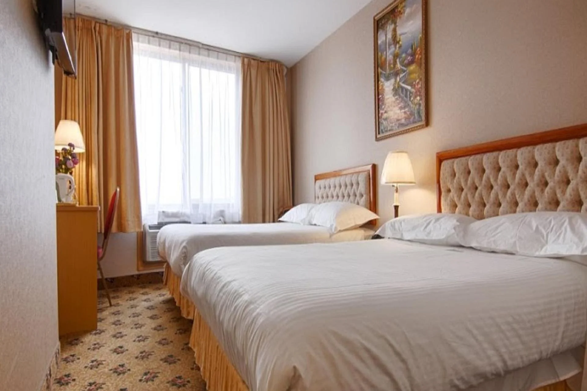 Flushing Hotel