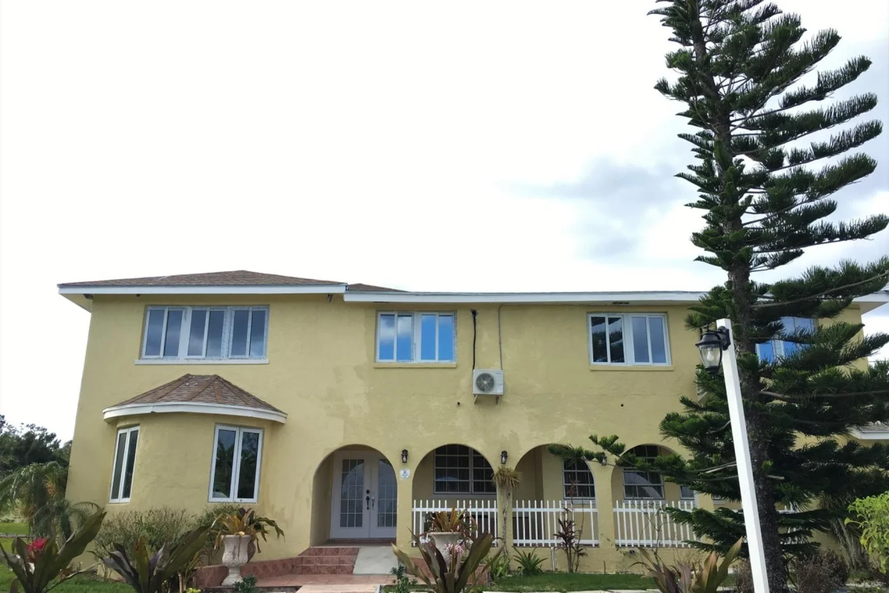 Golden Palm B & B