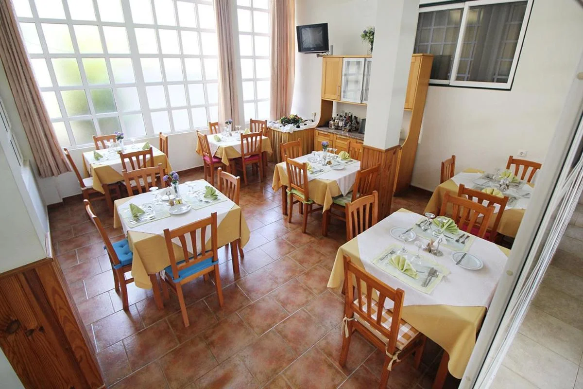 Hotel Agosto Neto