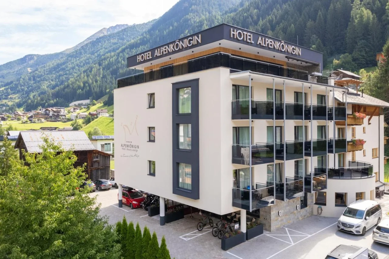 Hotel Alpenkönigin - Sommer Silvretta Card inklusive
