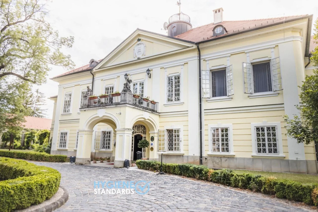Hotel Szidónia Castle