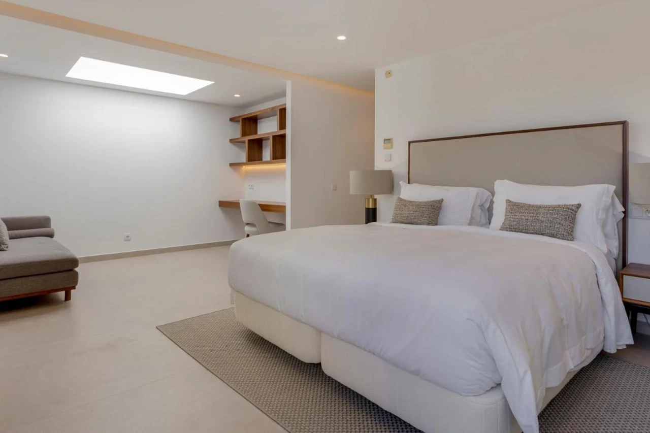 Pine Cliffs Village & Golf Suites